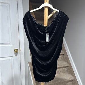 Boohoo Elegant Black Velvet Top